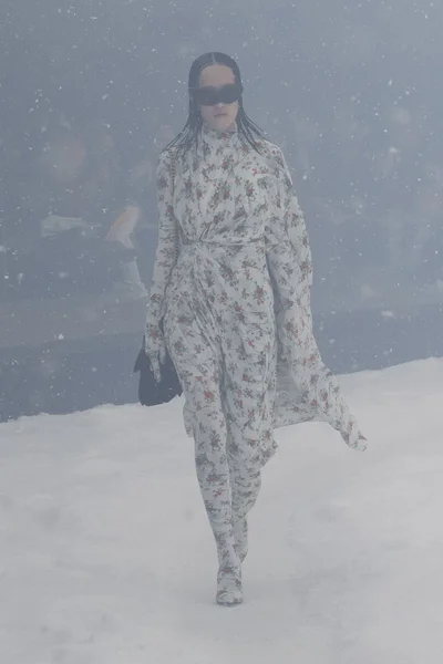 Look 23